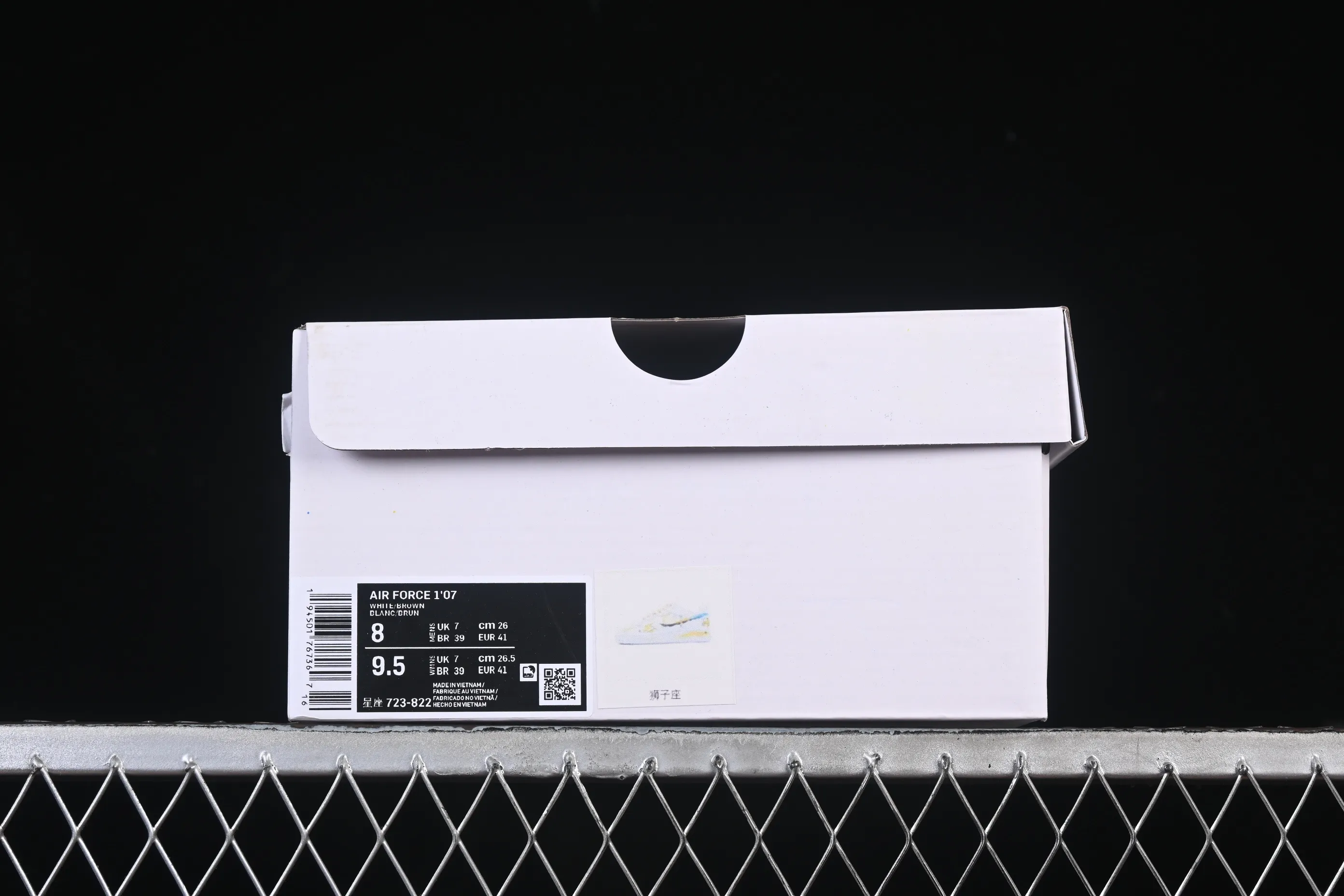 All categories Nk Air Force 1 Air Force series Nk Air Force 1 Low Air Force low-top Nike Air Force 1'07 Low "Leo" Hand-painted graffiti twelve constellations series Leo Air Force One low-top casual sneakers Constellation 723-822